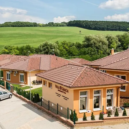 Villa Gracia Podhájska Exterior foto