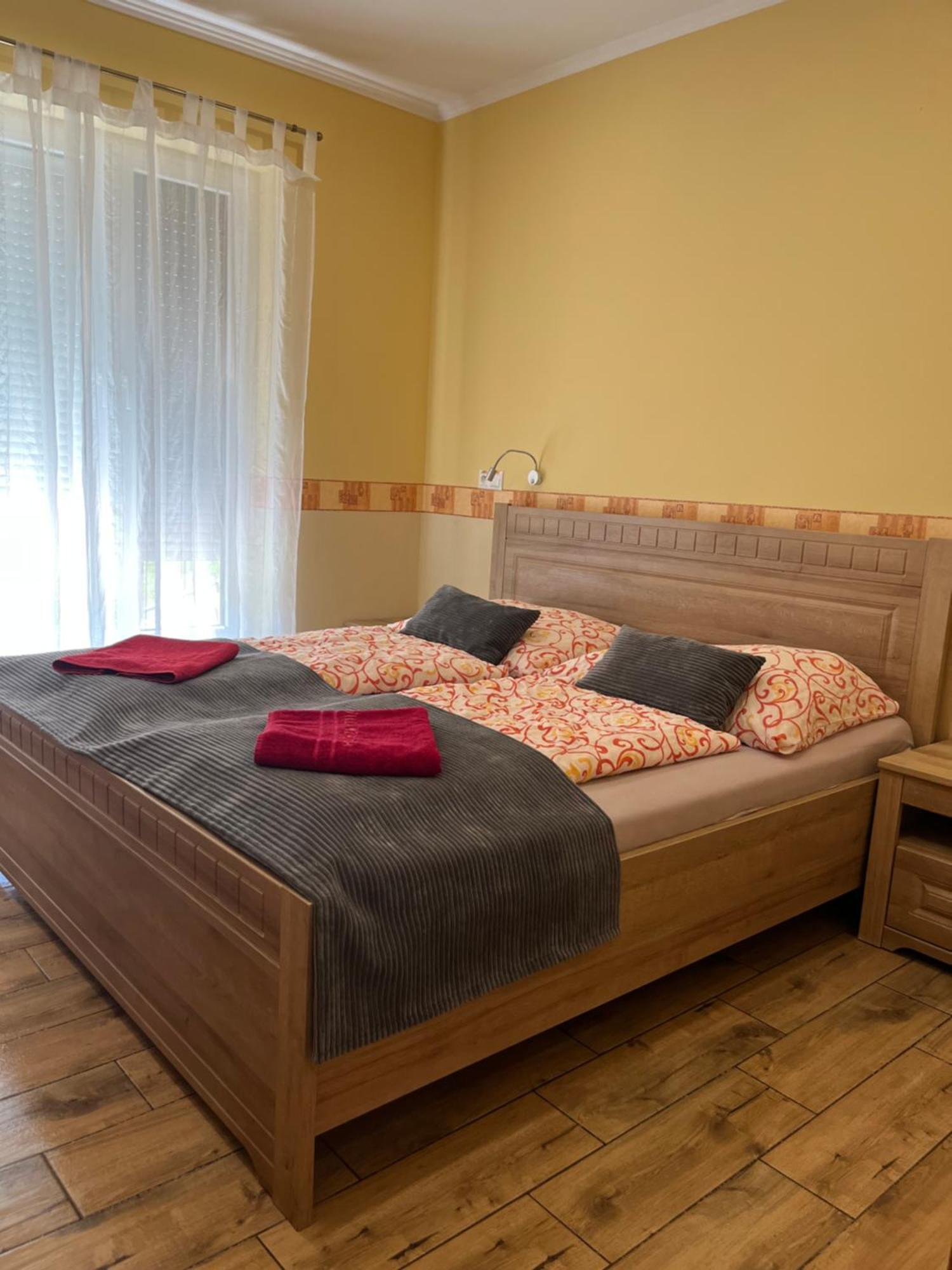 Gracia * Podhajska