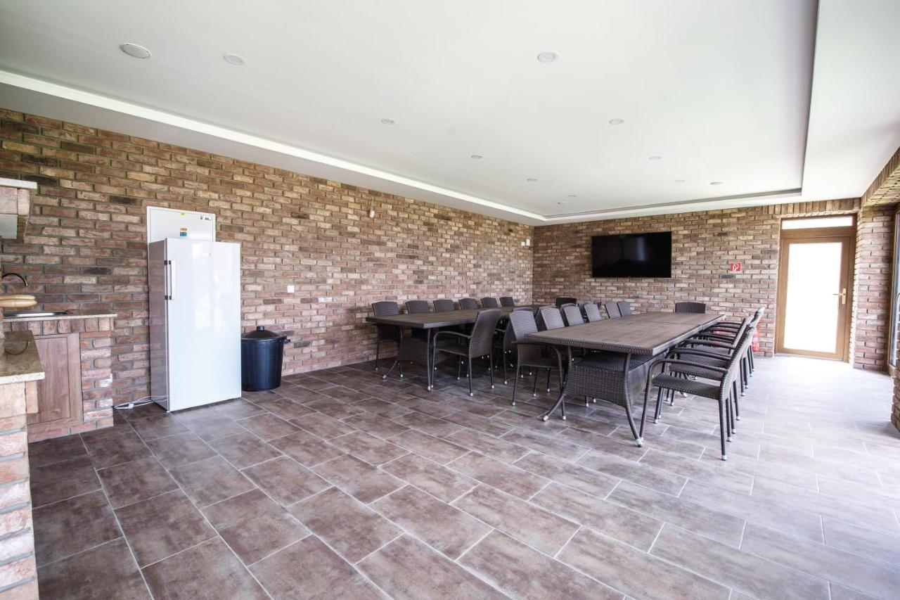 Gracia Apartment